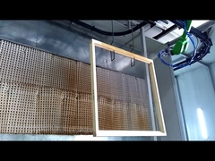 GR6160 robot di verniciatura con tecnologia AXPS applicati nell'industria del mobile per pezzi di legno piatto